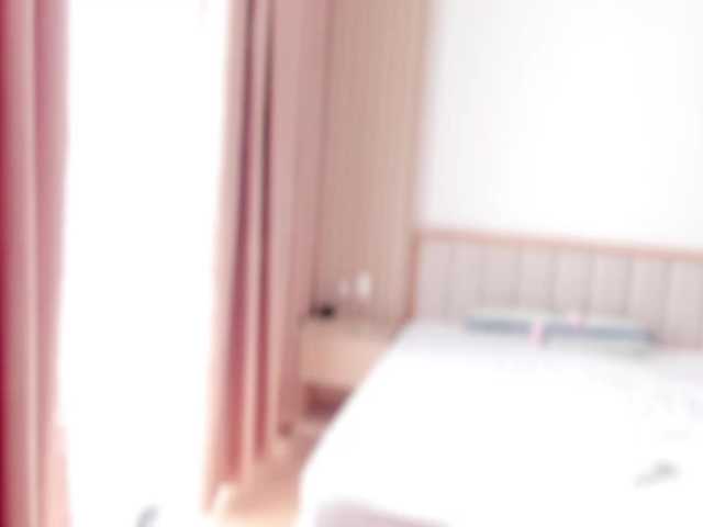 Curly-Sue live cam on BongaCams