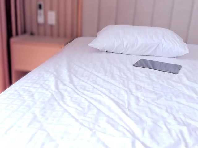 Curly-Sue live cam on BongaCams