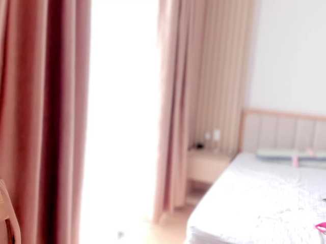 Curly-Sue live cam on BongaCams