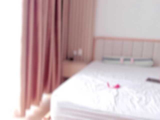 Curly-Sue live webcam show