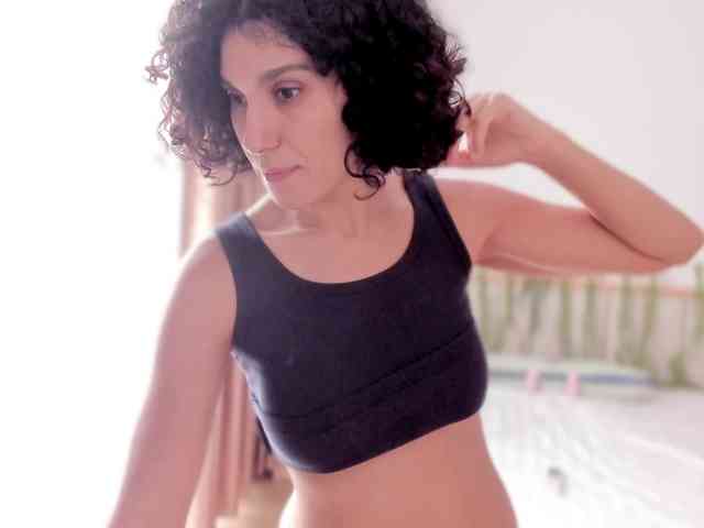 Curly-Sue webcam