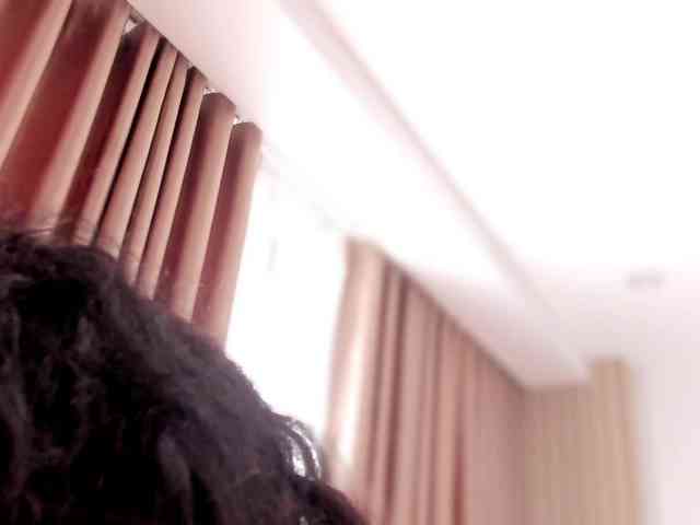 Curly-Sue webcam
