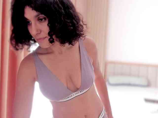 Curly-Sue webcam
