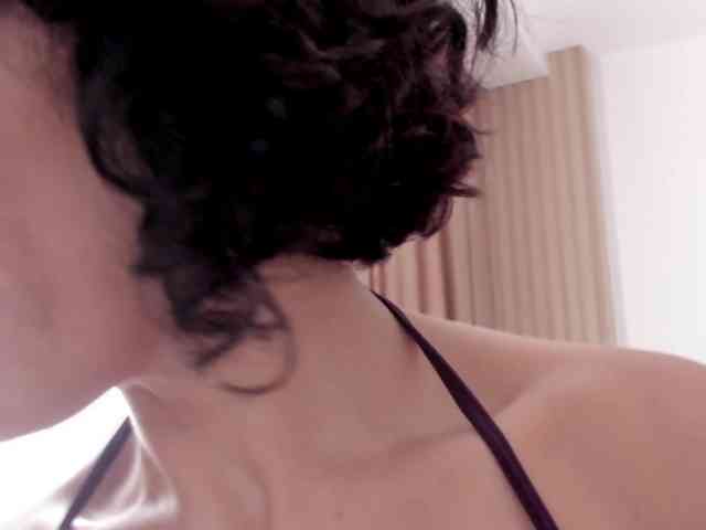 Curly-Sue webcam