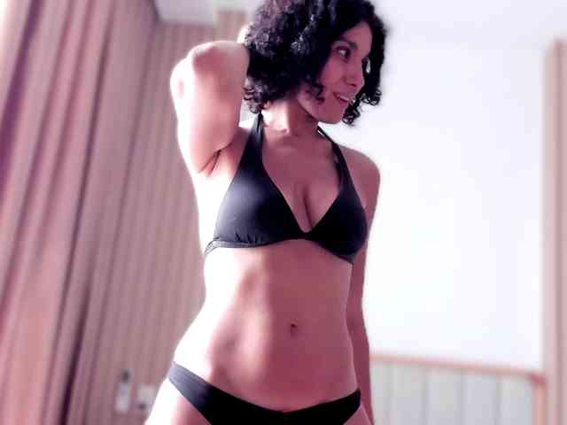 Curly-Sue webcam