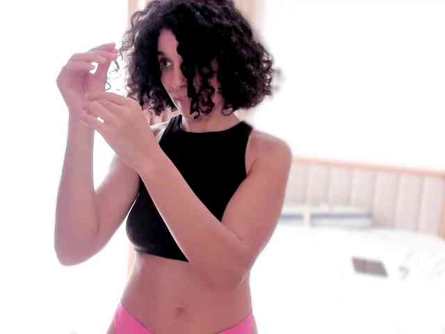 Curly-Sue webcam