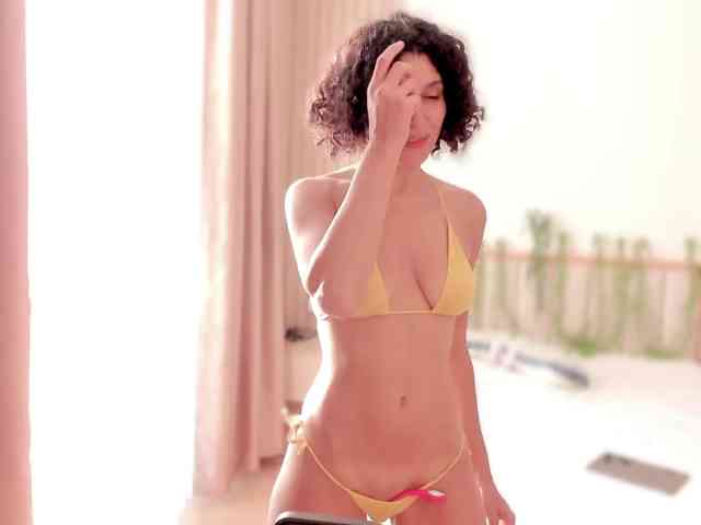 Curly-Sue webcam
