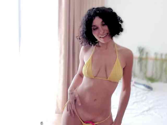 Curly-Sue webcam