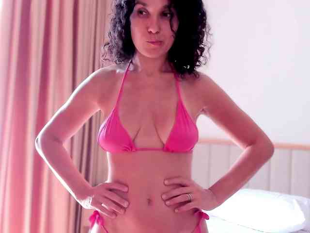 Curly-Sue webcam