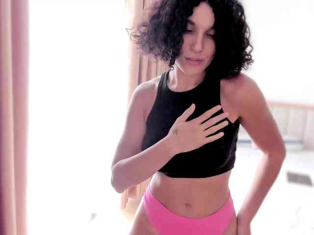 Curly-Sue webcam