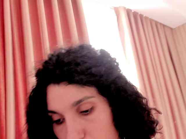 Curly-Sue webcam