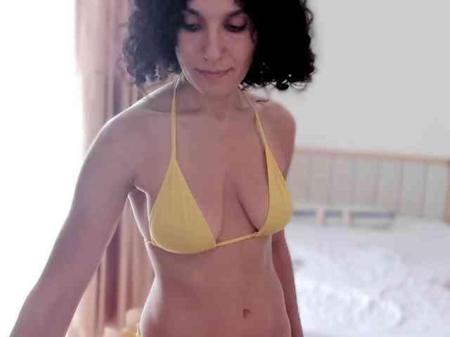 Curly-Sue webcam