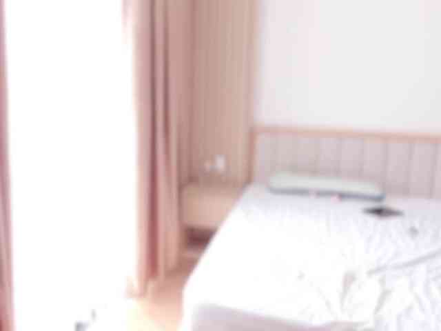 Curly-Sue webcam