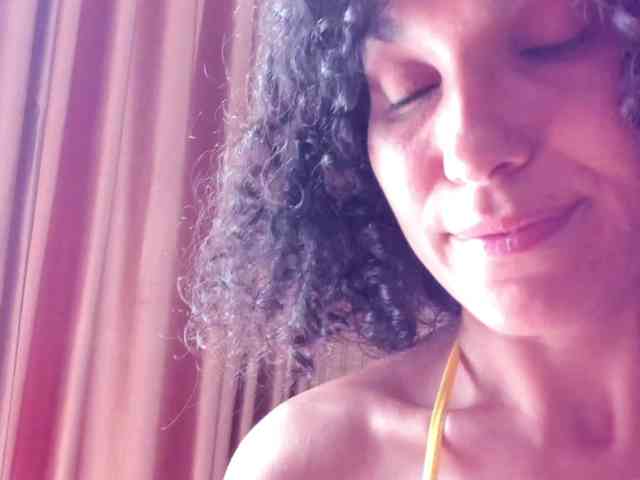 Curly-Sue webcam