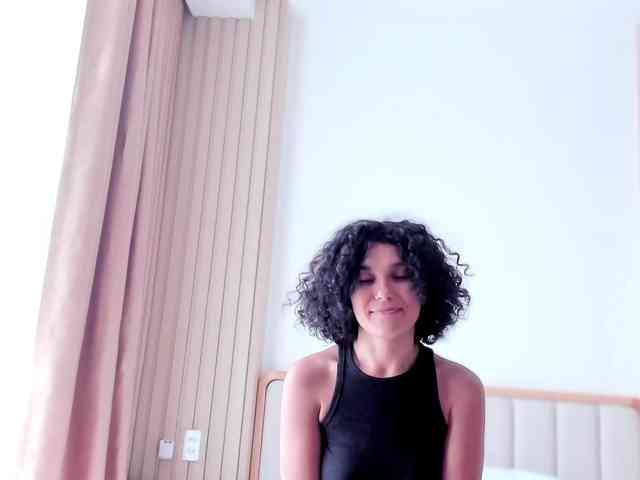 Curly-Sue webcam