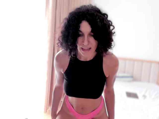 Curly-Sue webcam