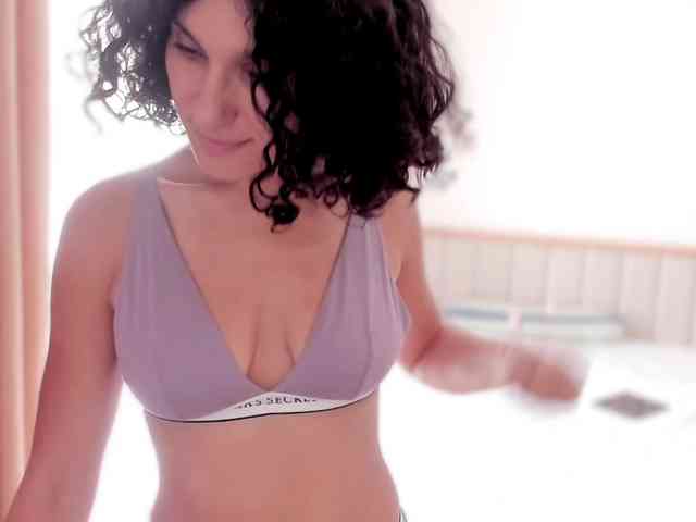 Curly-Sue Curly-Sue