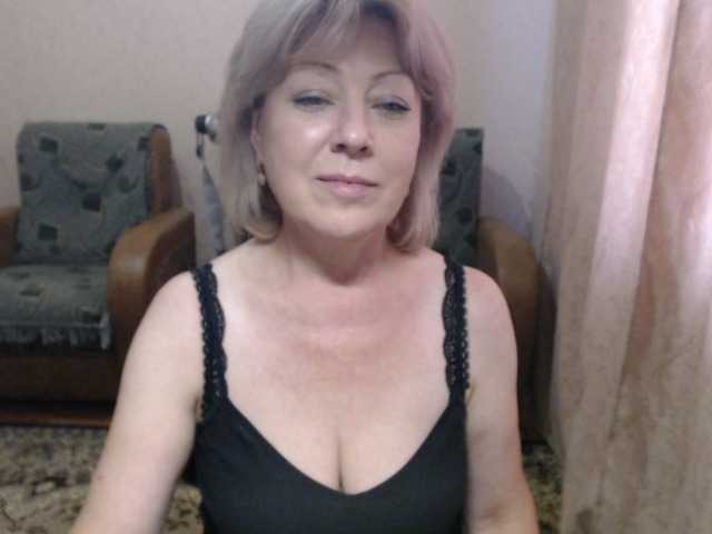 EvaSmith1 live cam on BongaCams
