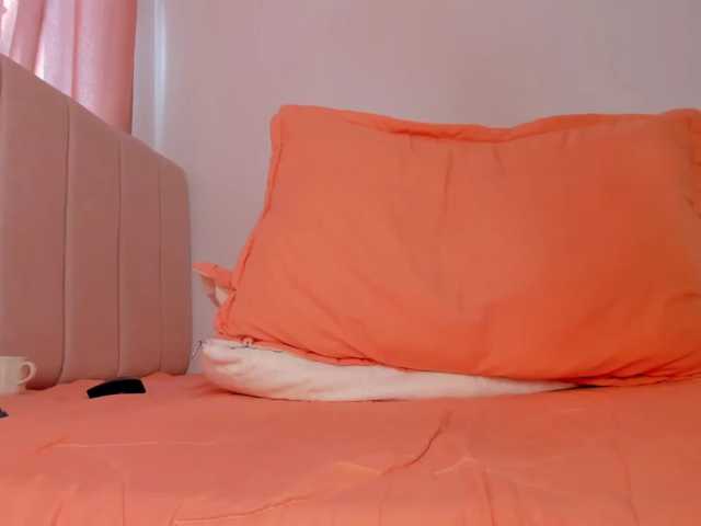 isa-bunny1 live cam on BongaCams