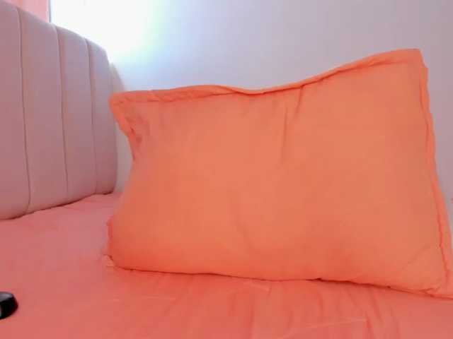 isa-bunny1 live cam on BongaCams