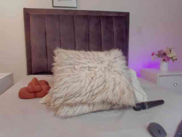 isa-bunny1 webcam