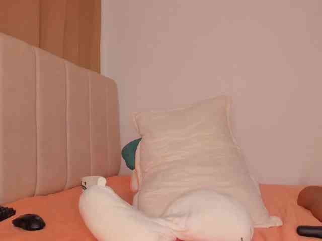 isa-bunny1 webcam