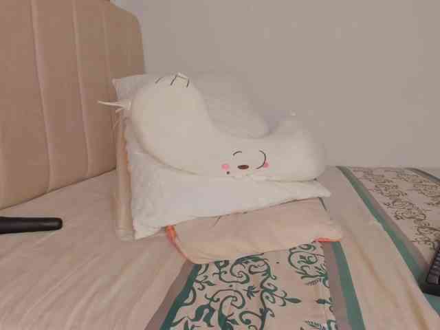 isa-bunny1 webcam