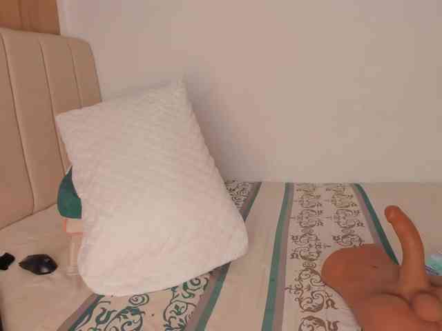 isa-bunny1 webcam