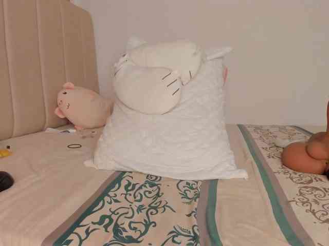 isa-bunny1 webcam