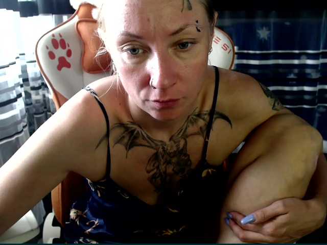 Lollifoxy live cam