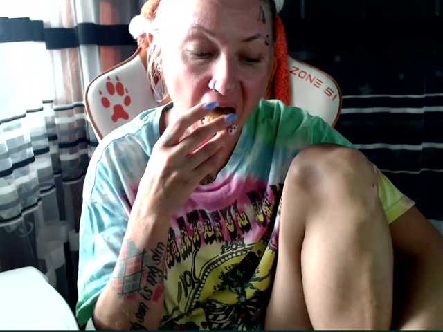 Lollifoxy live webcam show