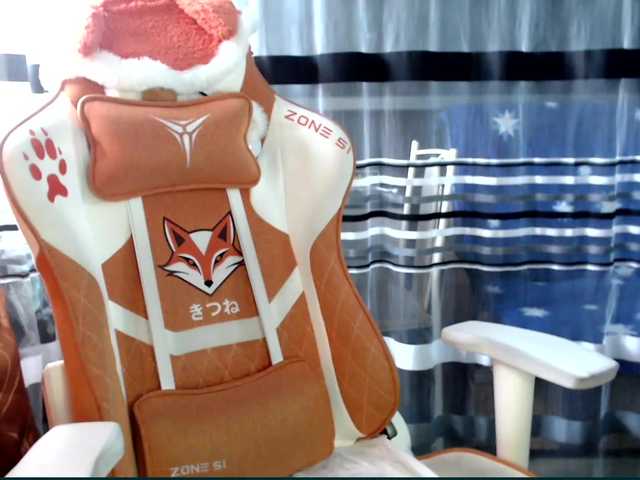 Lollifoxy live cam