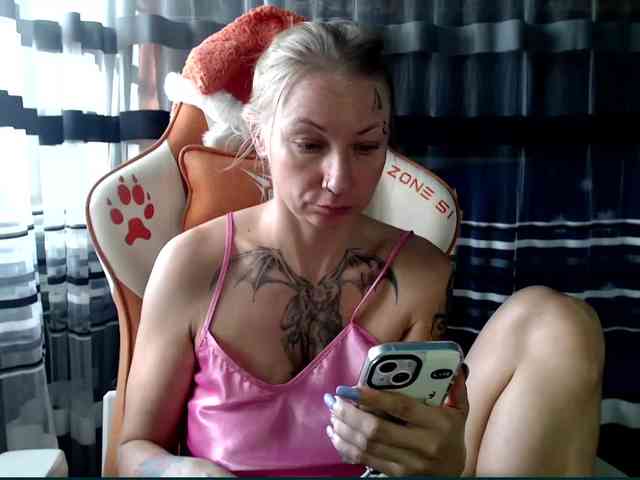 Lollifoxy webcam