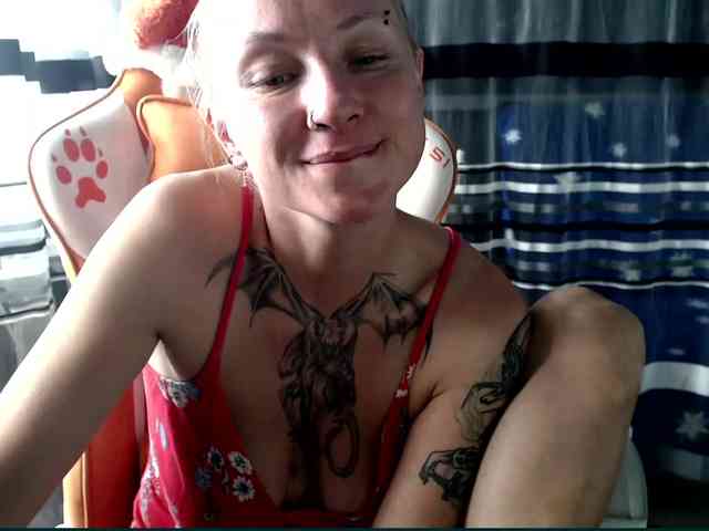 Lollifoxy webcam