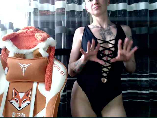 Lollifoxy webcam