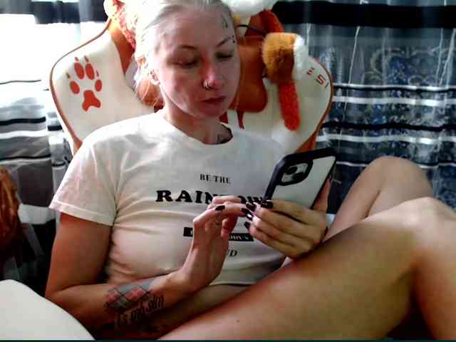 Lollifoxy webcam