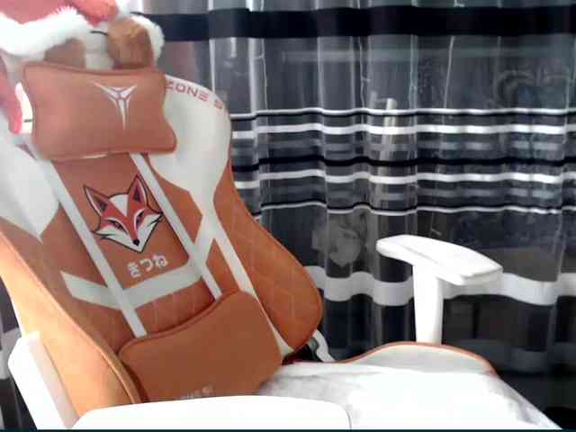 Lollifoxy webcam
