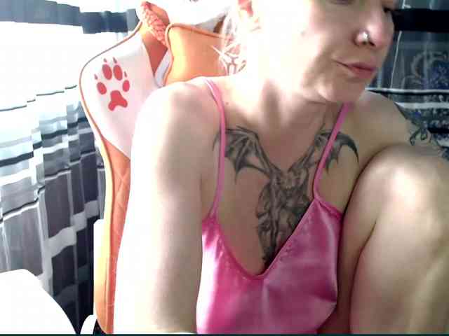 Lollifoxy webcam