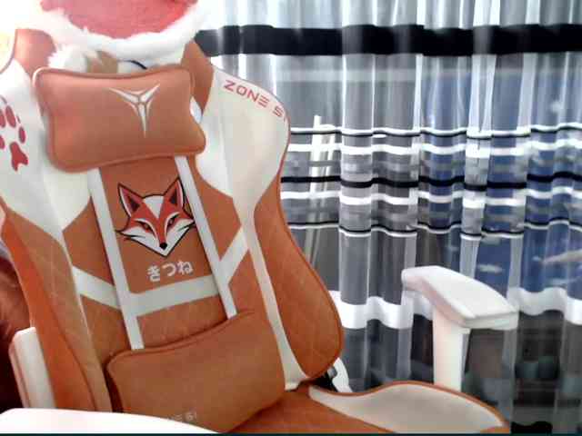 Lollifoxy webcam