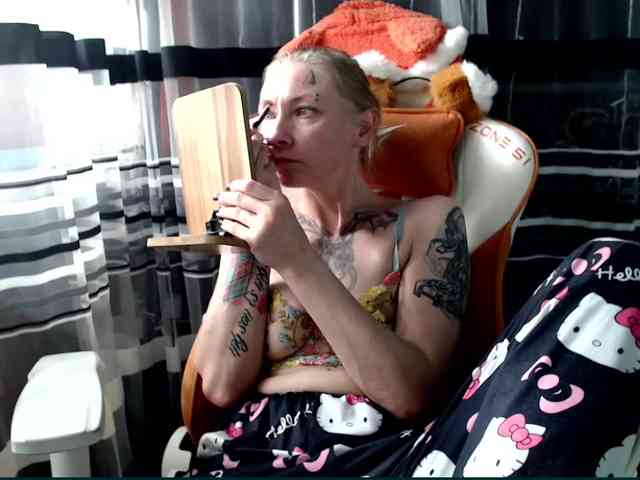 Lollifoxy webcam