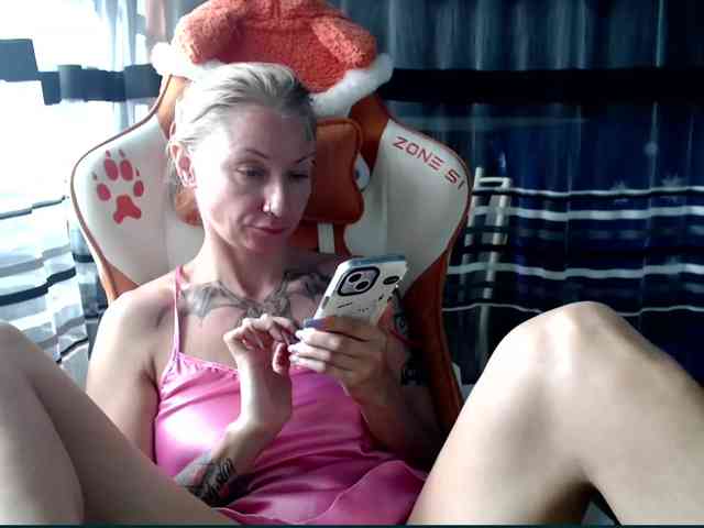Lollifoxy webcam