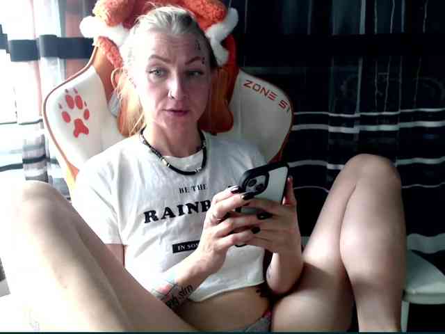 Lollifoxy webcam
