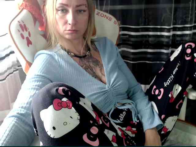 Lollifoxy webcam