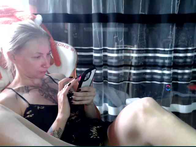 Lollifoxy webcam