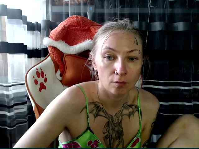 Lollifoxy webcam