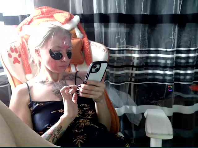 Lollifoxy webcam