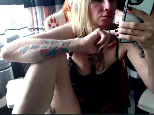 Lollifoxy webcam