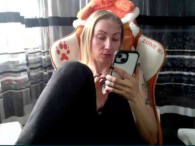 Lollifoxy webcam