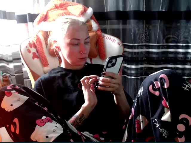 Lollifoxy webcam