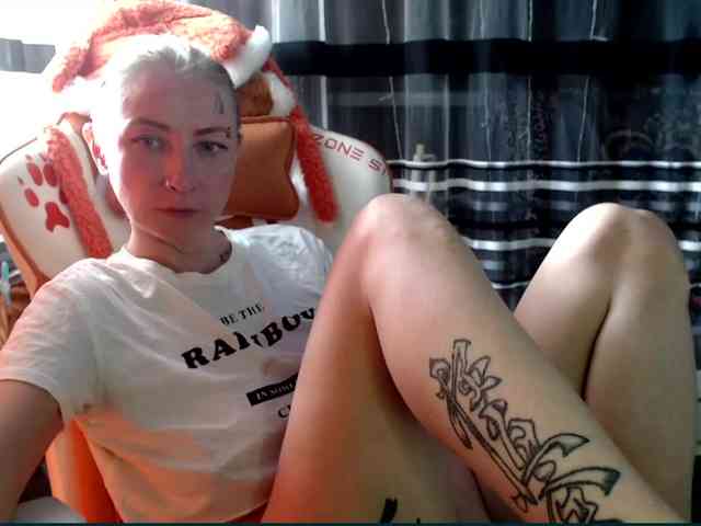 Lollifoxy webcam